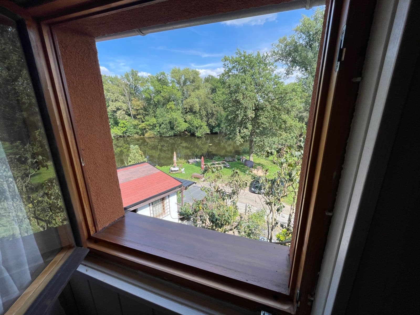 Prodej domu 200 m², pozemek 530 m², Počedělice, Ústecký kraj Prodej domu 200 m², pozemek 530 m², Počedělice, Ústecký kraj