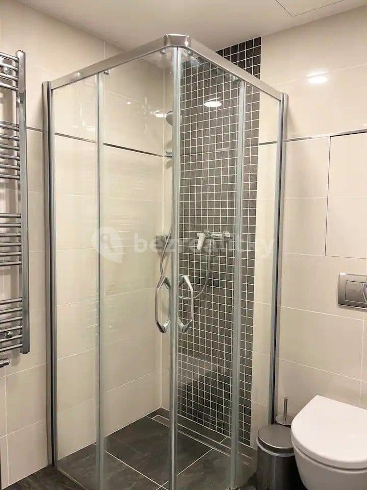 Pronájem bytu 1+kk 32 m², Kurta Konráda, Praha, Praha Pronájem bytu 1+kk 32 m², Kurta Konráda, Praha, Praha