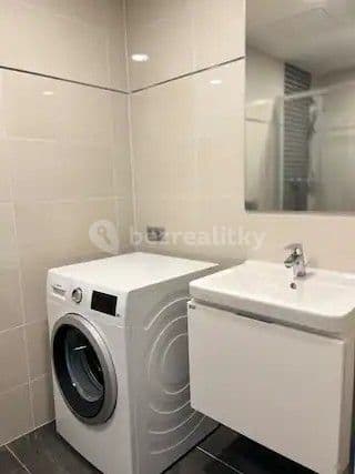 Pronájem bytu 1+kk 32 m², Kurta Konráda, Praha, Praha Pronájem bytu 1+kk 32 m², Kurta Konráda, Praha, Praha