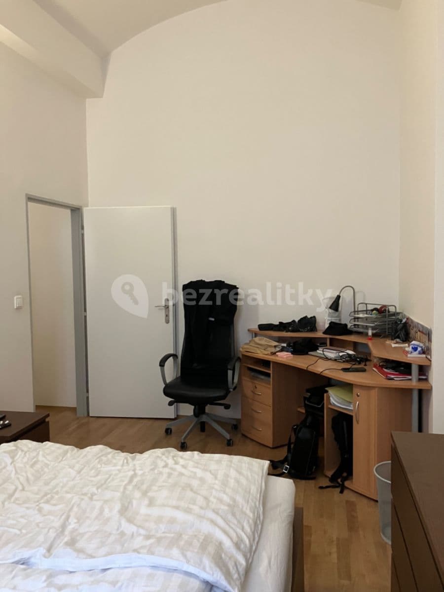 Pronájem bytu 2+kk 38 m², V Horkách, Praha, Praha Pronájem bytu 2+kk 38 m², V Horkách, Praha, Praha