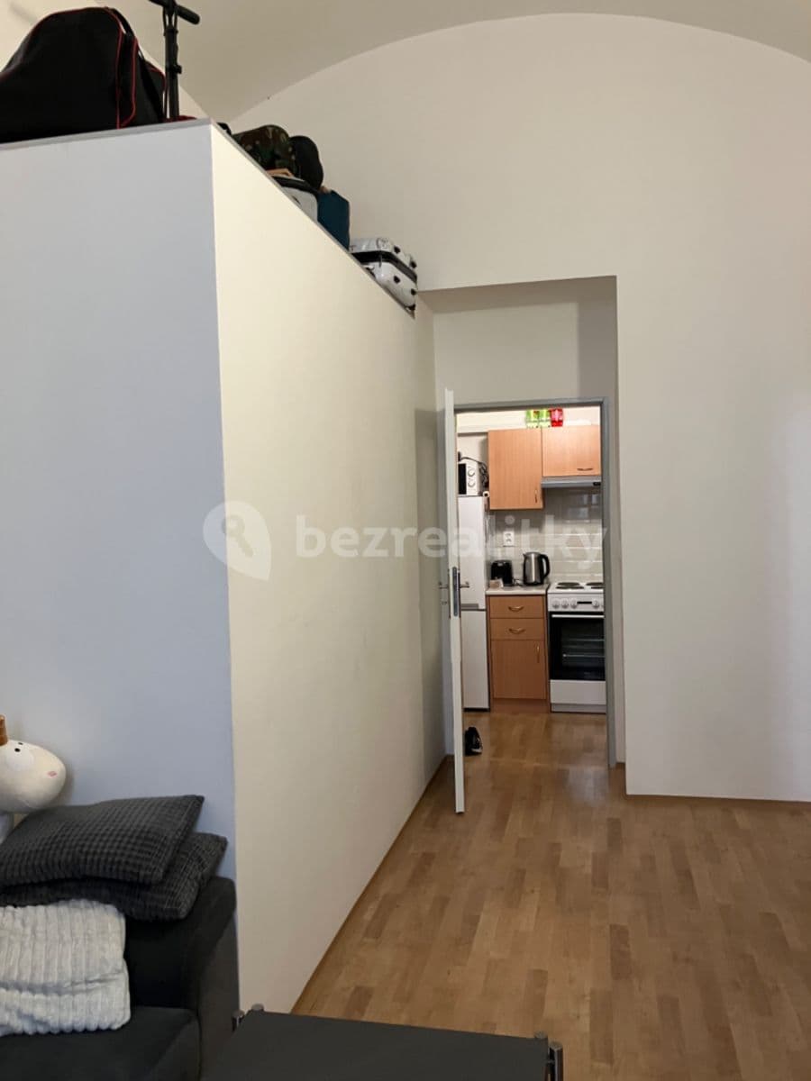 Pronájem bytu 2+kk 38 m², V Horkách, Praha, Praha Pronájem bytu 2+kk 38 m², V Horkách, Praha, Praha