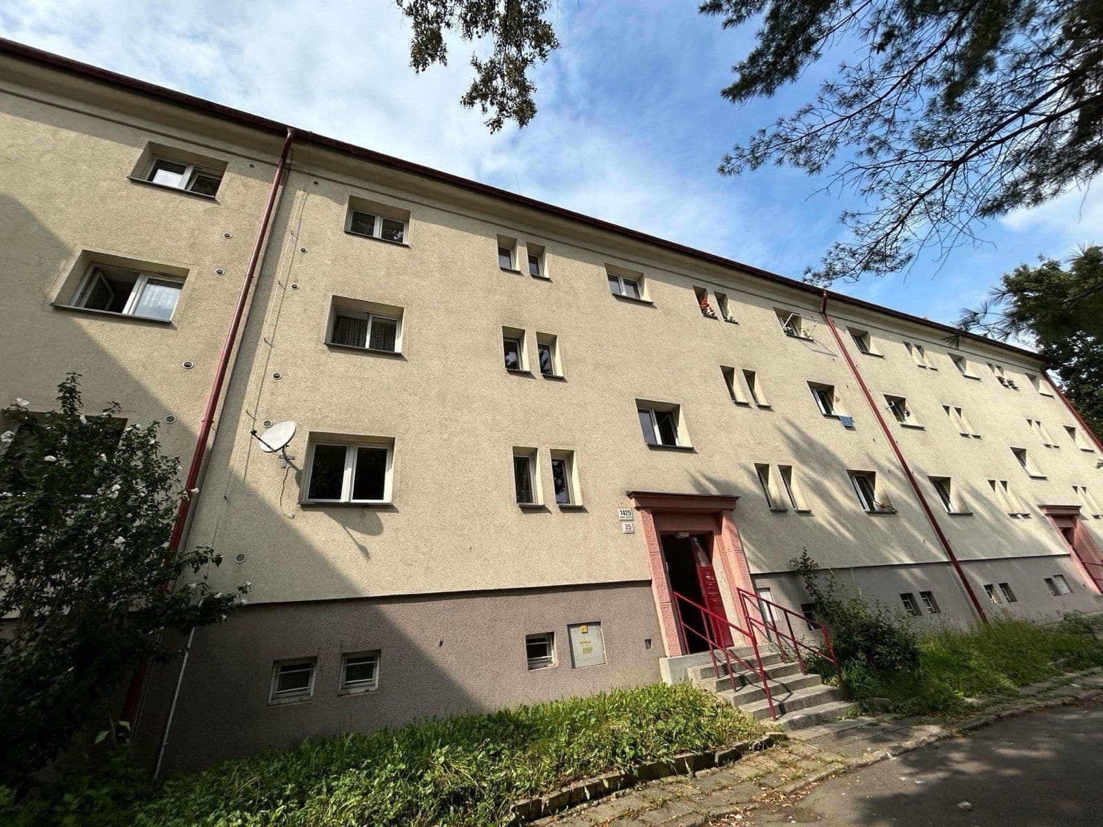 Pronájem bytu 2+1 54 m², nám. Budovatelů, Karviná, Moravskoslezský kraj Pronájem bytu 2+1 54 m², nám. Budovatelů, Karviná, Moravskoslezský kraj