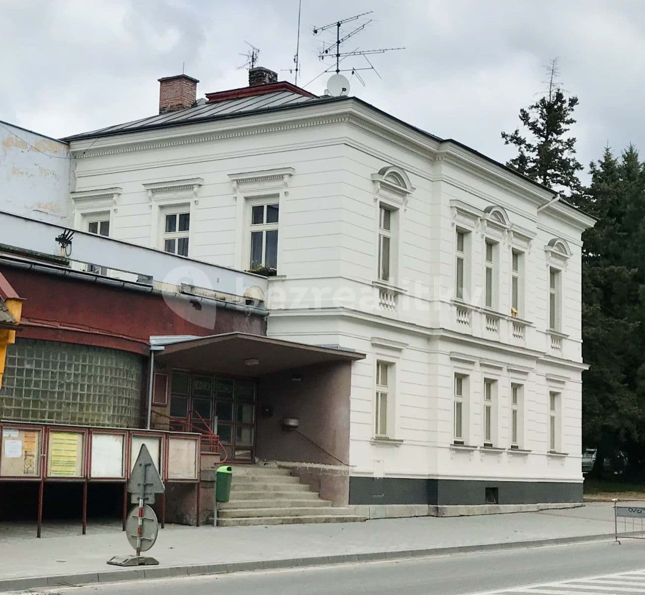 Pronájem bytu 1+kk 38 m², Masarykova, Nové Město na Moravě, Kraj Vysočina Pronájem bytu 1+kk 38 m², Masarykova, Nové Město na Moravě, Kraj Vysočina