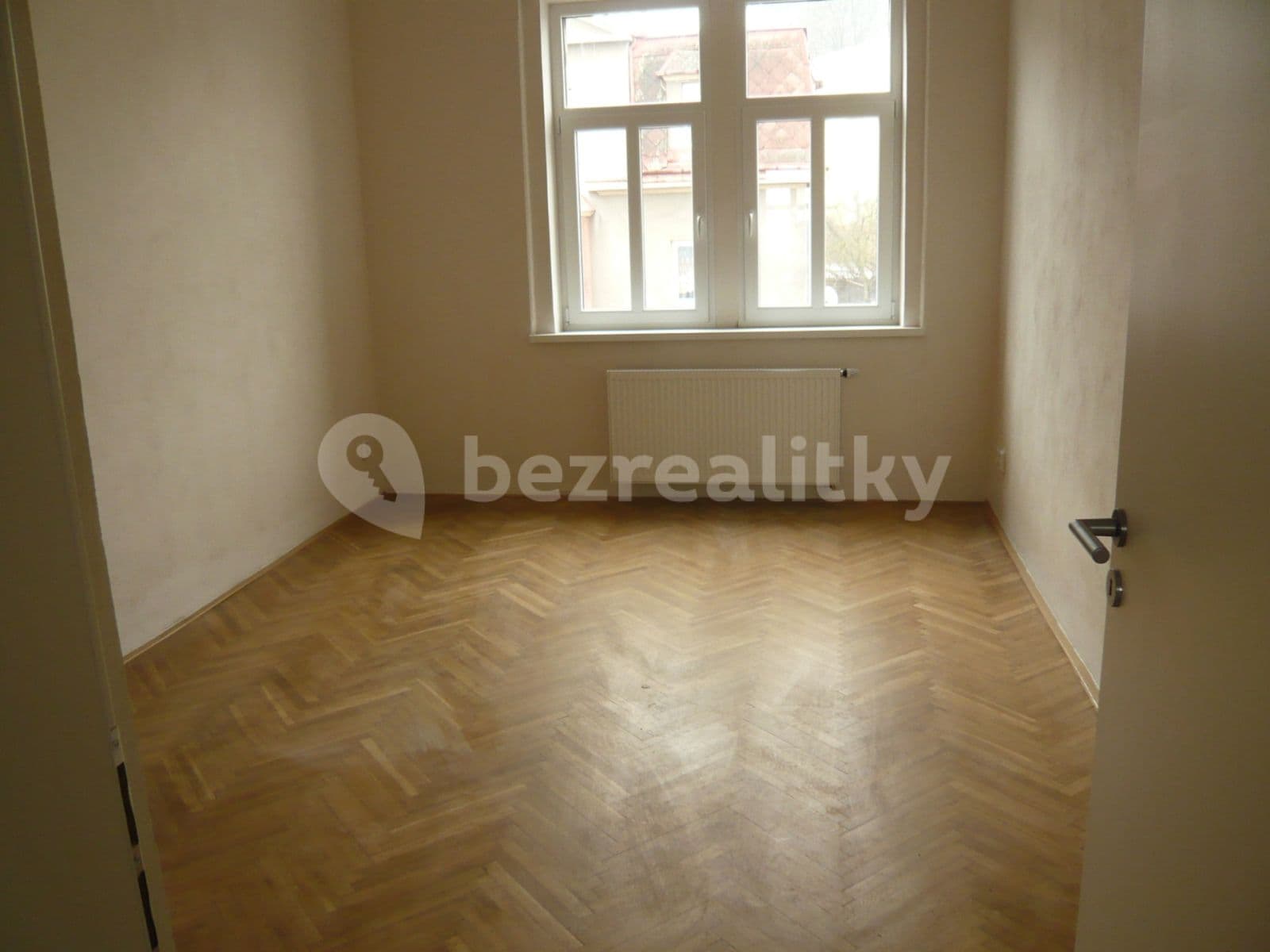 Pronájem bytu 2+1 63 m², Karla IV., Ústí nad Labem, Ústecký kraj Pronájem bytu 2+1 63 m², Karla IV., Ústí nad Labem, Ústecký kraj