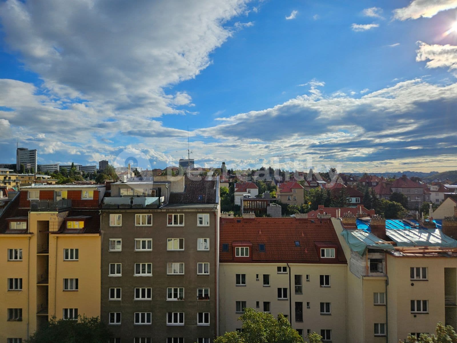 Pronájem bytu 2+kk 39 m², Sinkulova, Praha, Praha Pronájem bytu 2+kk 39 m², Sinkulova, Praha, Praha