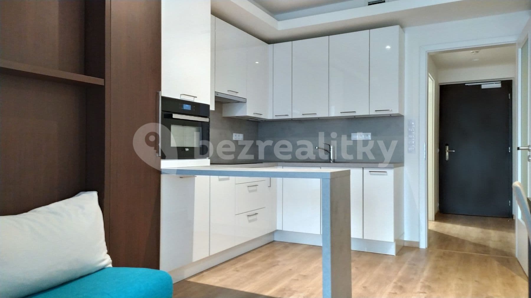 Pronájem bytu 1+kk 34 m², Mukařovského, Praha, Praha Pronájem bytu 1+kk 34 m², Mukařovského, Praha, Praha