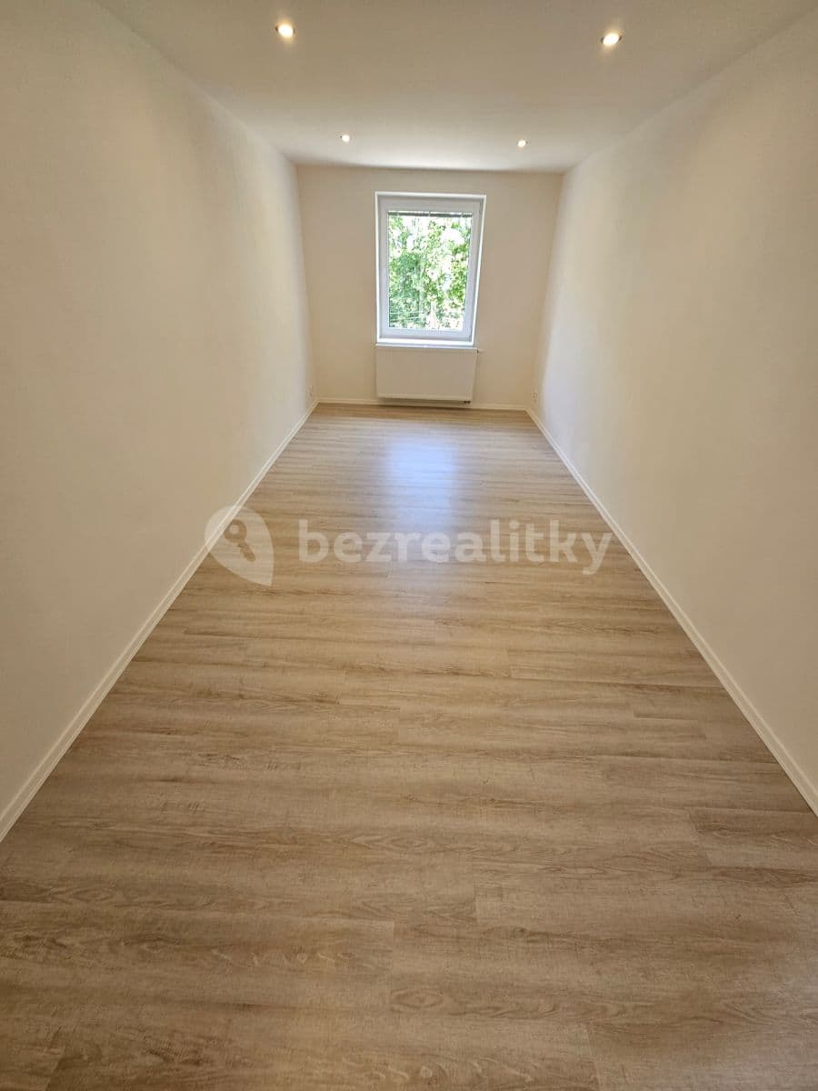 Pronájem bytu 2+1 79 m², Dalibora z Myšlína, Doksy, Liberecký kraj Pronájem bytu 2+1 79 m², Dalibora z Myšlína, Doksy, Liberecký kraj