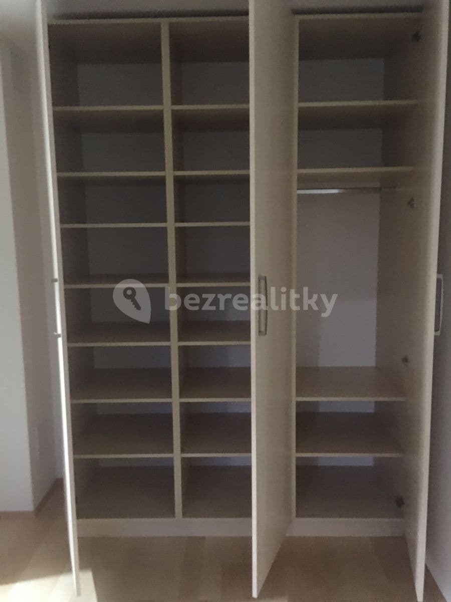 Pronájem bytu 2+kk 58 m², U Statku, Hýskov, Středočeský kraj Pronájem bytu 2+kk 58 m², U Statku, Hýskov, Středočeský kraj