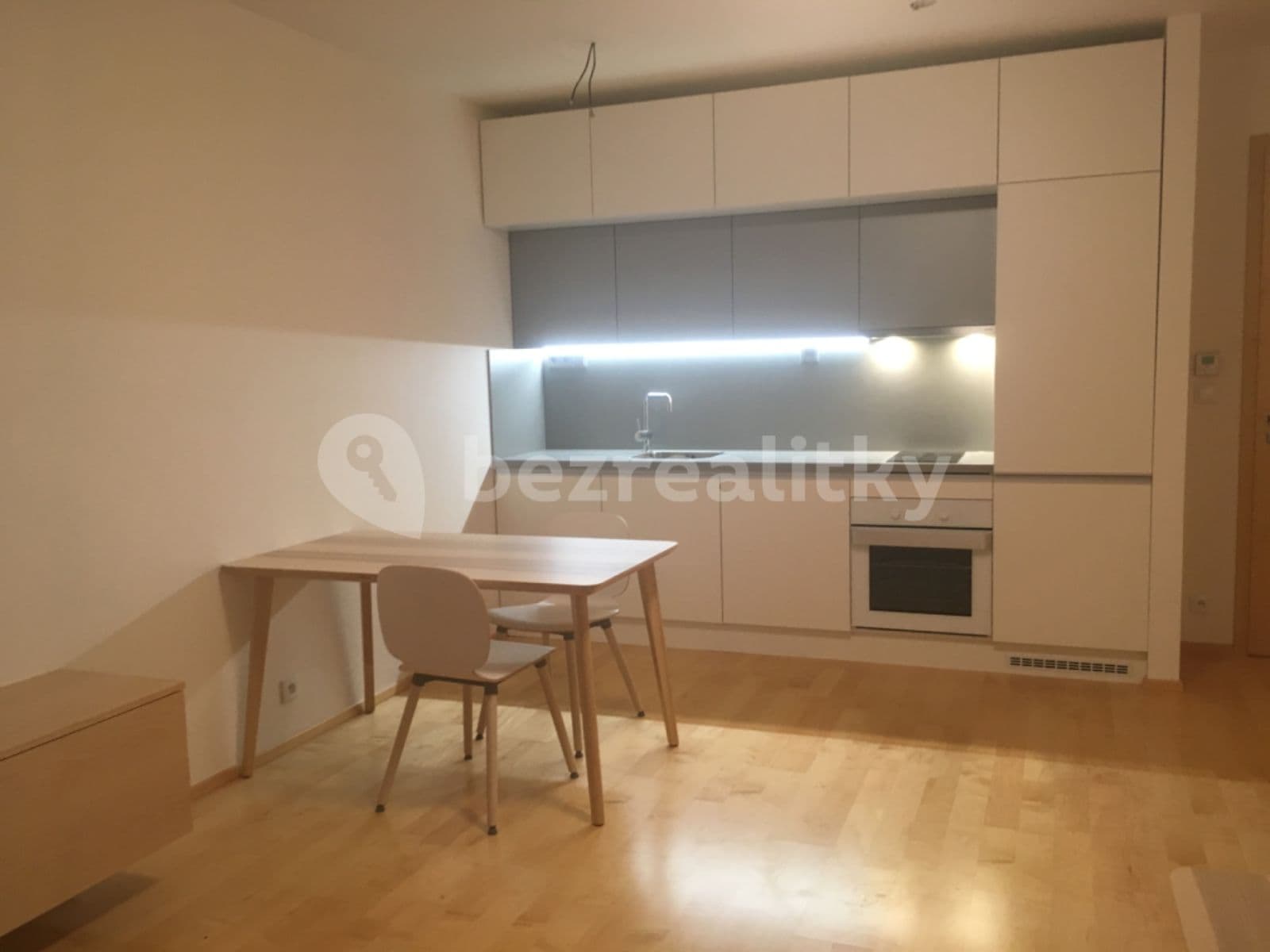 Pronájem bytu 2+kk 58 m², U Statku, Hýskov, Středočeský kraj Pronájem bytu 2+kk 58 m², U Statku, Hýskov, Středočeský kraj