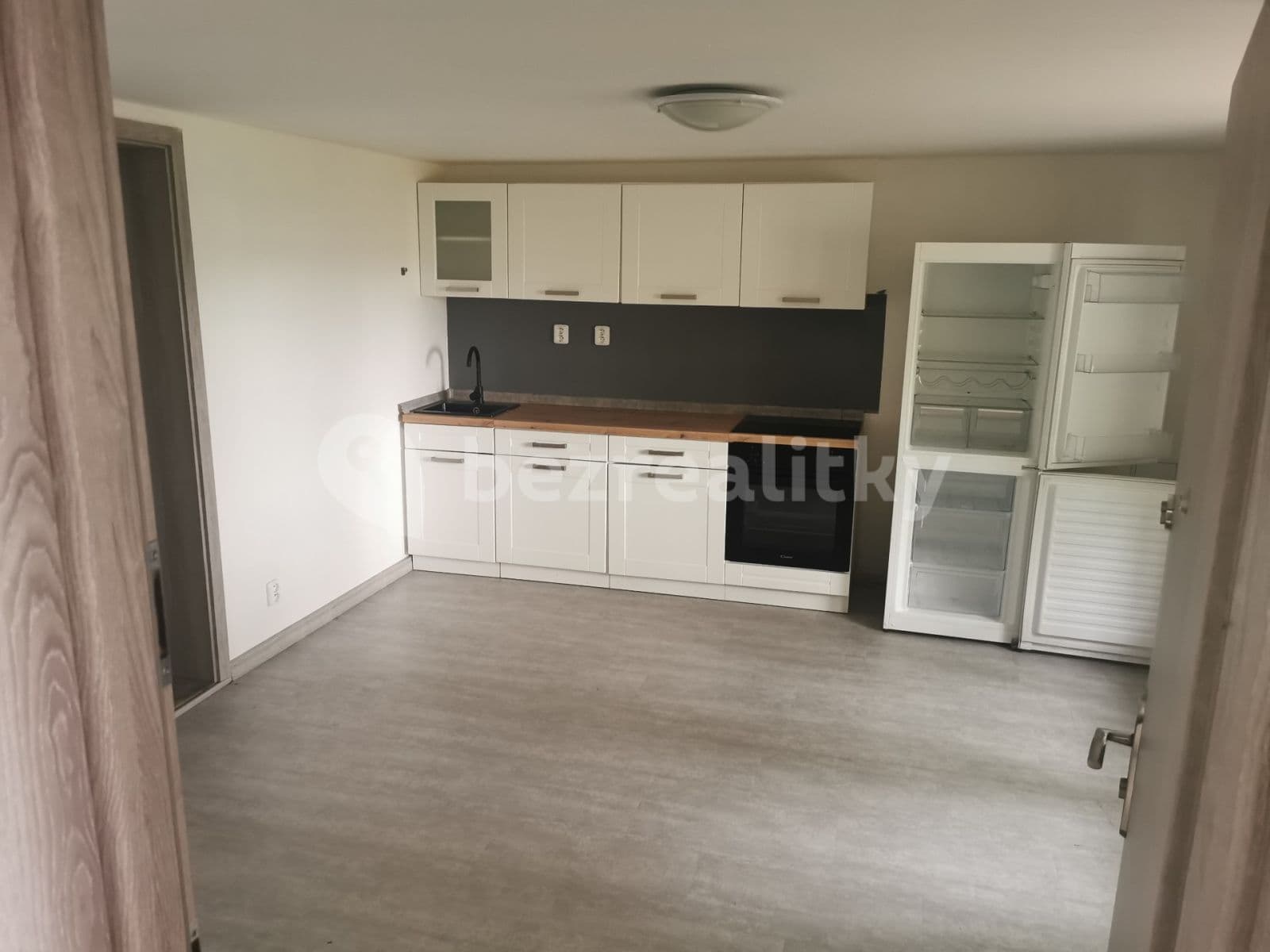 Pronájem bytu 2+kk 42 m², Proskovická, Ostrava, Moravskoslezský kraj Pronájem bytu 2+kk 42 m², Proskovická, Ostrava, Moravskoslezský kraj
