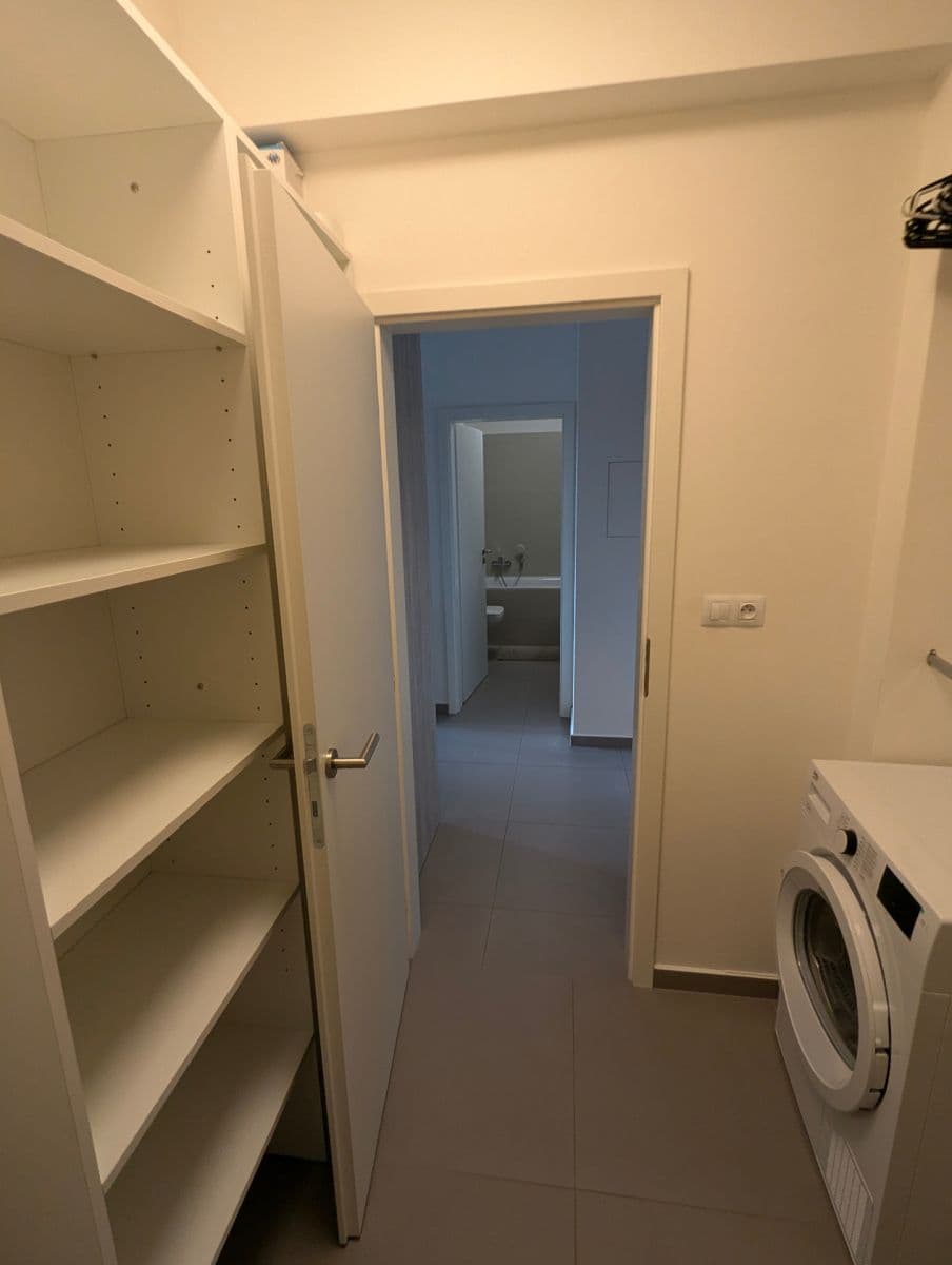 Pronájem bytu 2+kk 50 m², Plotní, Brno, Jihomoravský kraj Pronájem bytu 2+kk 50 m², Plotní, Brno, Jihomoravský kraj