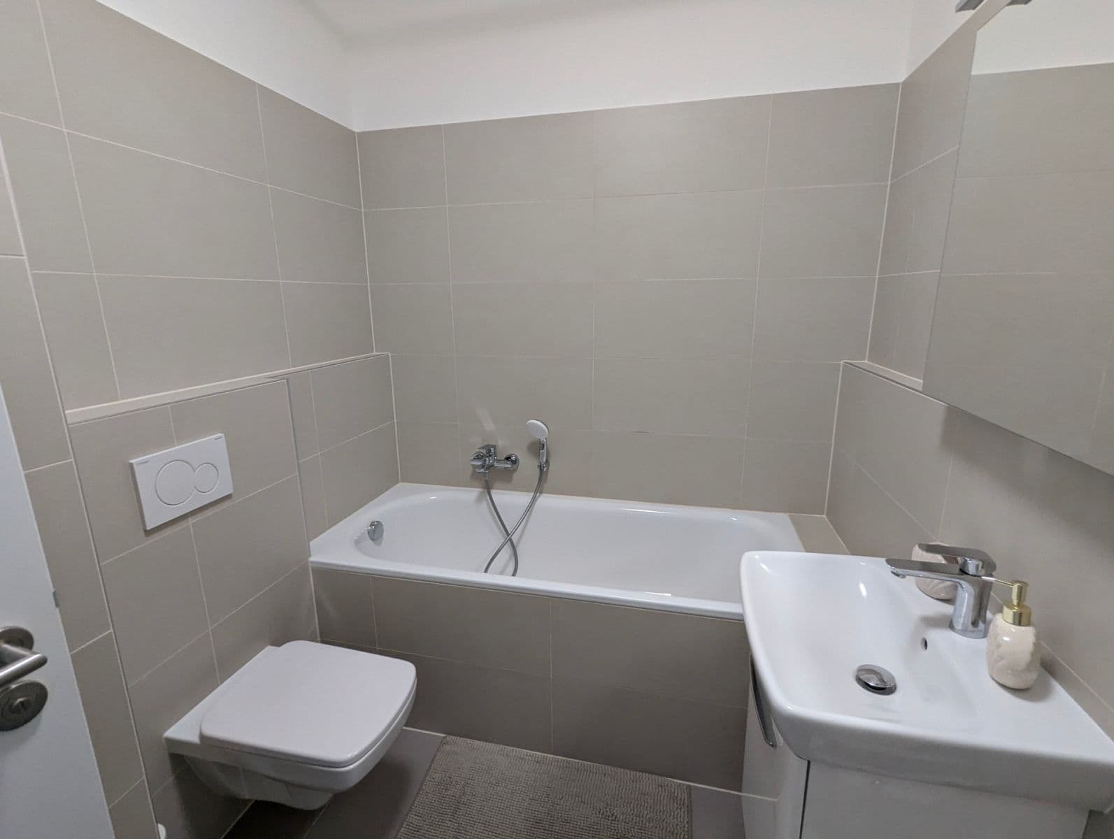 Pronájem bytu 2+kk 50 m², Plotní, Brno, Jihomoravský kraj Pronájem bytu 2+kk 50 m², Plotní, Brno, Jihomoravský kraj