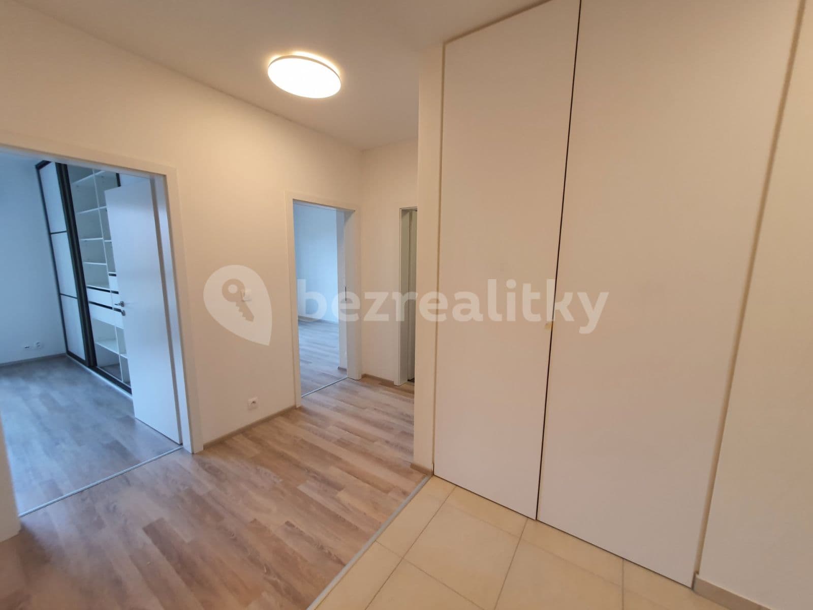 Pronájem bytu 3+kk 96 m², K Vystrkovu, Praha, Praha Pronájem bytu 3+kk 96 m², K Vystrkovu, Praha, Praha