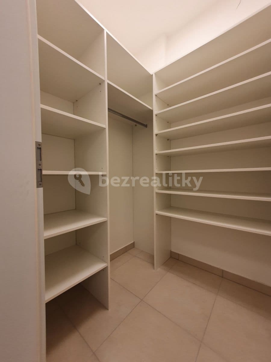 Pronájem bytu 3+kk 96 m², K Vystrkovu, Praha, Praha Pronájem bytu 3+kk 96 m², K Vystrkovu, Praha, Praha