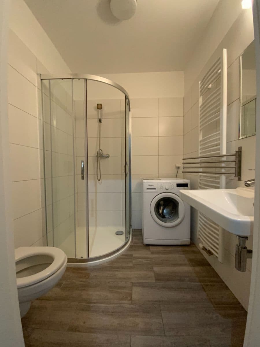 Pronájem bytu 1+kk 28 m², Kašparova, Pardubice, Pardubický kraj Pronájem bytu 1+kk 28 m², Kašparova, Pardubice, Pardubický kraj