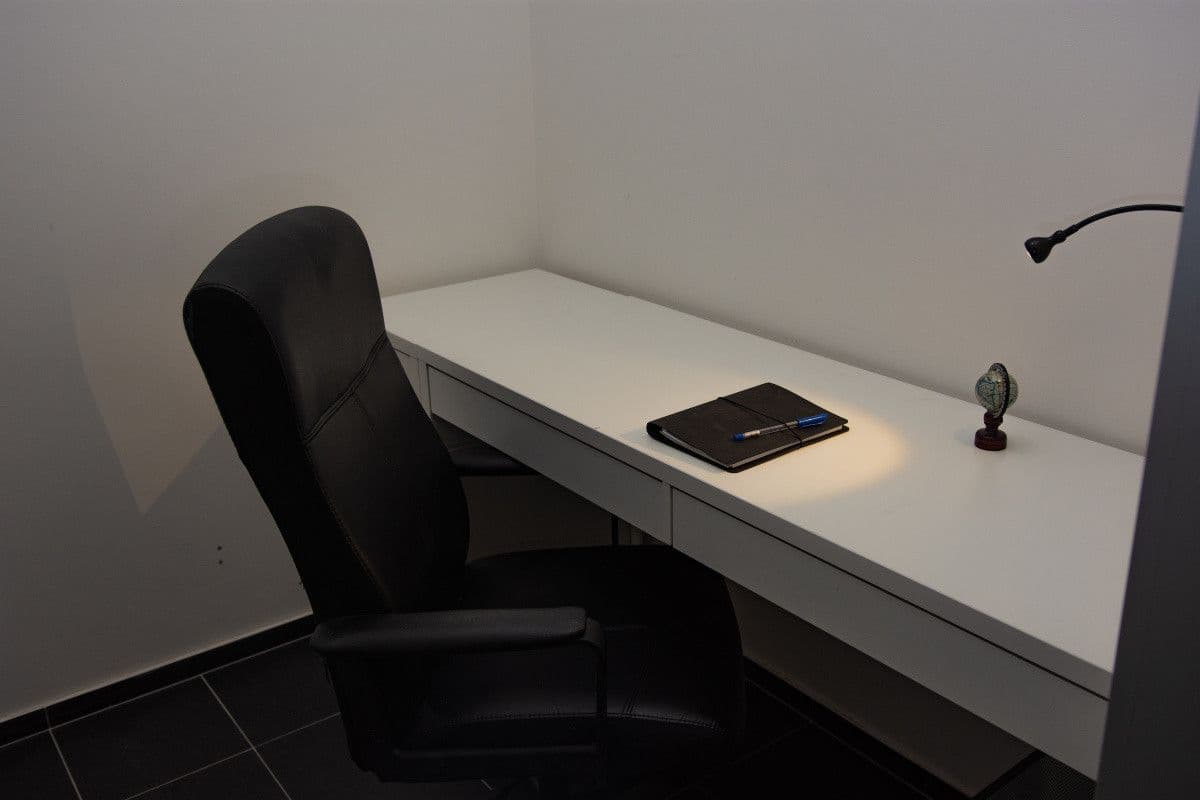Pronájem bytu 39 m², Pod Stolovou Horou, Praha, Praha Pronájem bytu 39 m², Pod Stolovou Horou, Praha, Praha
