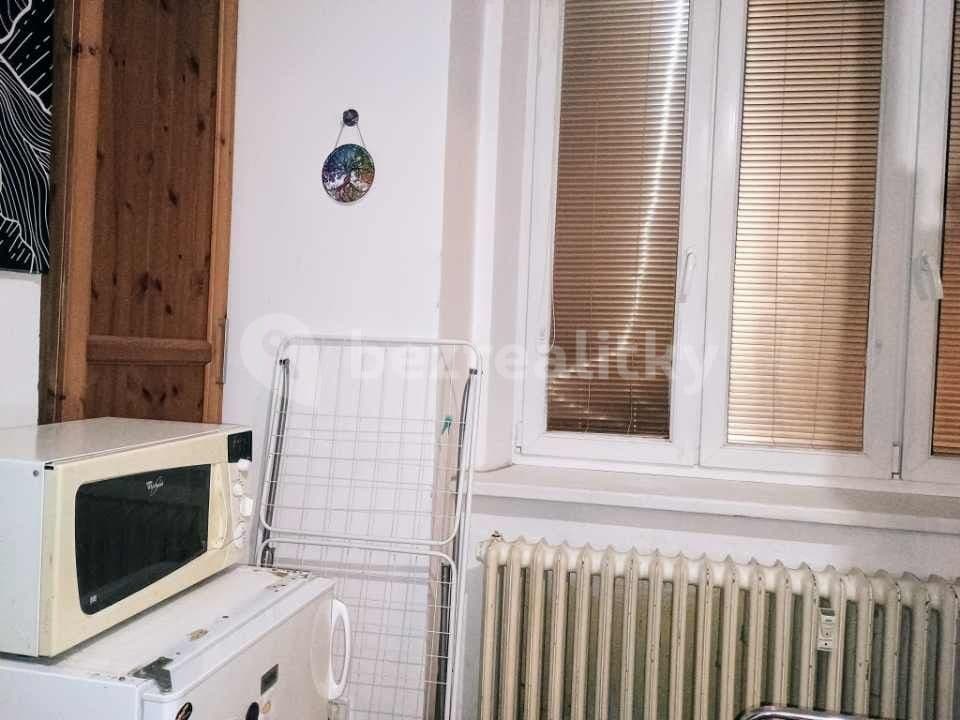 Pronájem bytu 1+kk 20 m², Dělnická, Praha, Praha Pronájem bytu 1+kk 20 m², Dělnická, Praha, Praha