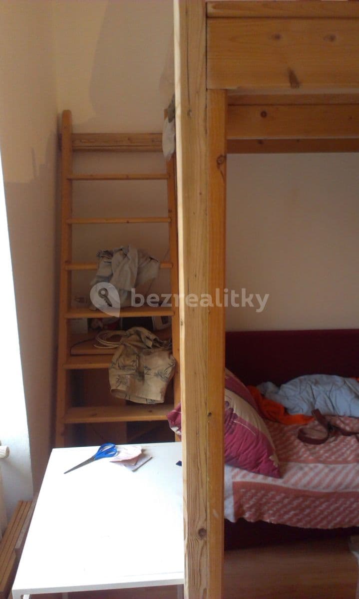 Pronájem bytu 1+kk 20 m², Dělnická, Praha, Praha Pronájem bytu 1+kk 20 m², Dělnická, Praha, Praha