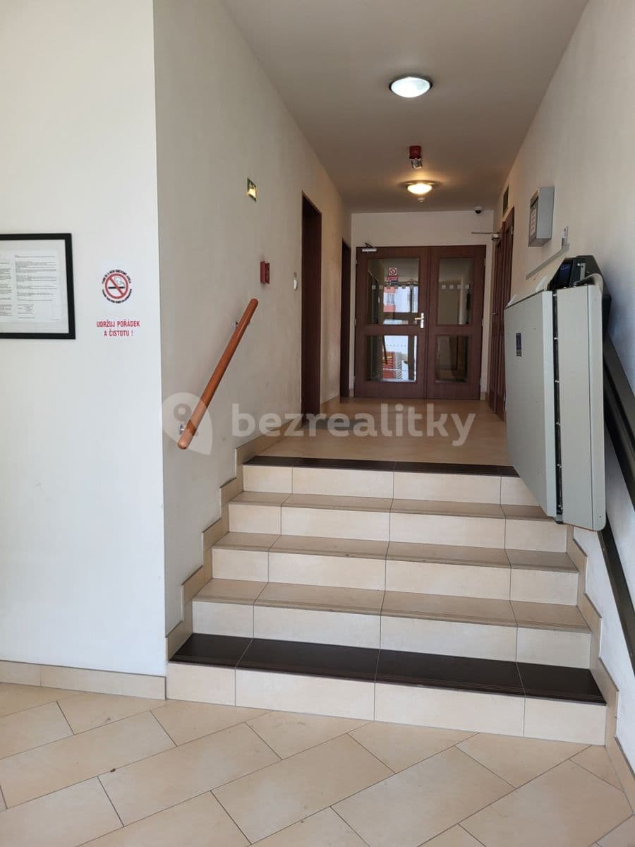 Pronájem bytu 1+kk 33 m², Sazovická, Praha, Praha Pronájem bytu 1+kk 33 m², Sazovická, Praha, Praha