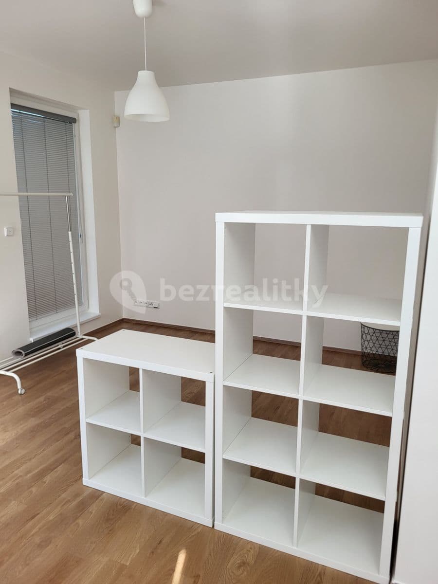 Pronájem bytu 1+kk 33 m², Sazovická, Praha, Praha Pronájem bytu 1+kk 33 m², Sazovická, Praha, Praha