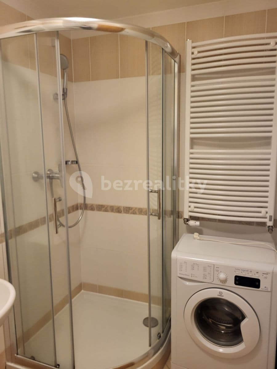 Pronájem bytu 1+kk 33 m², Sazovická, Praha, Praha Pronájem bytu 1+kk 33 m², Sazovická, Praha, Praha