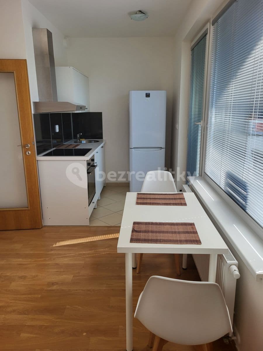 Pronájem bytu 1+kk 33 m², Sazovická, Praha, Praha Pronájem bytu 1+kk 33 m², Sazovická, Praha, Praha