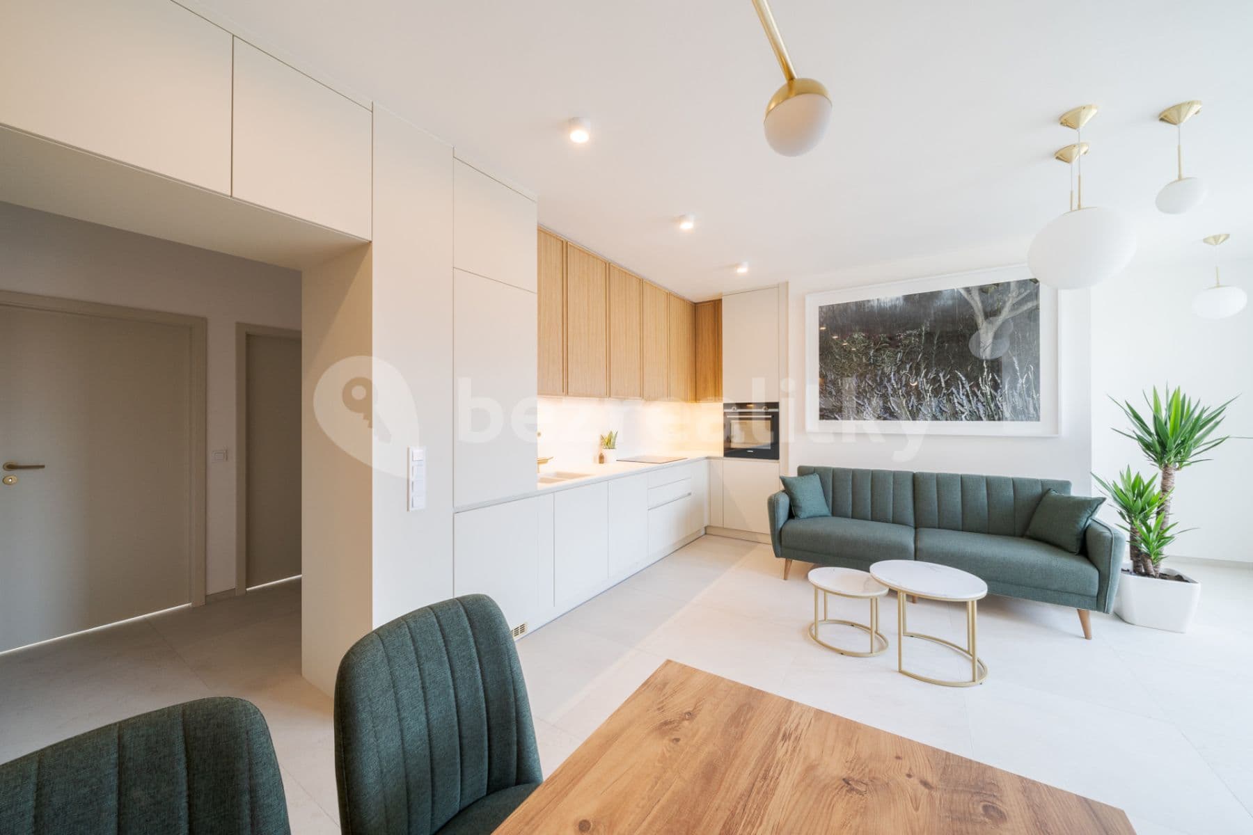 Pronájem bytu 3+kk 72 m², Kolínská, Praha, Praha Pronájem bytu 3+kk 72 m², Kolínská, Praha, Praha