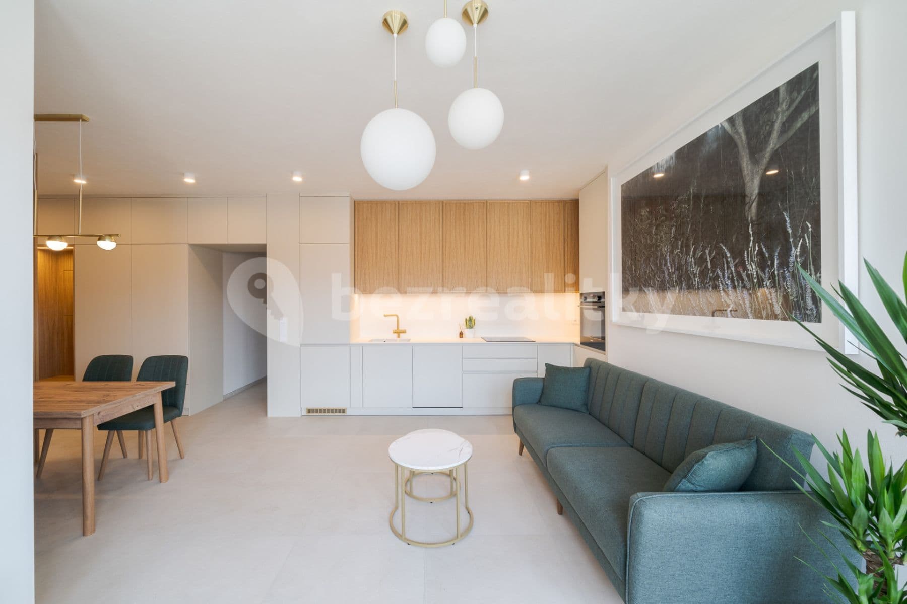 Pronájem bytu 3+kk 72 m², Kolínská, Praha, Praha Pronájem bytu 3+kk 72 m², Kolínská, Praha, Praha