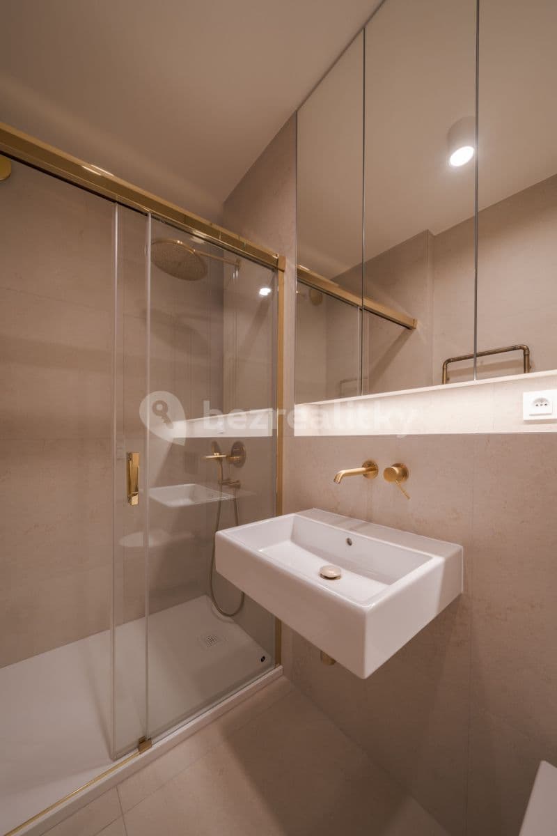 Pronájem bytu 3+kk 72 m², Kolínská, Praha, Praha Pronájem bytu 3+kk 72 m², Kolínská, Praha, Praha