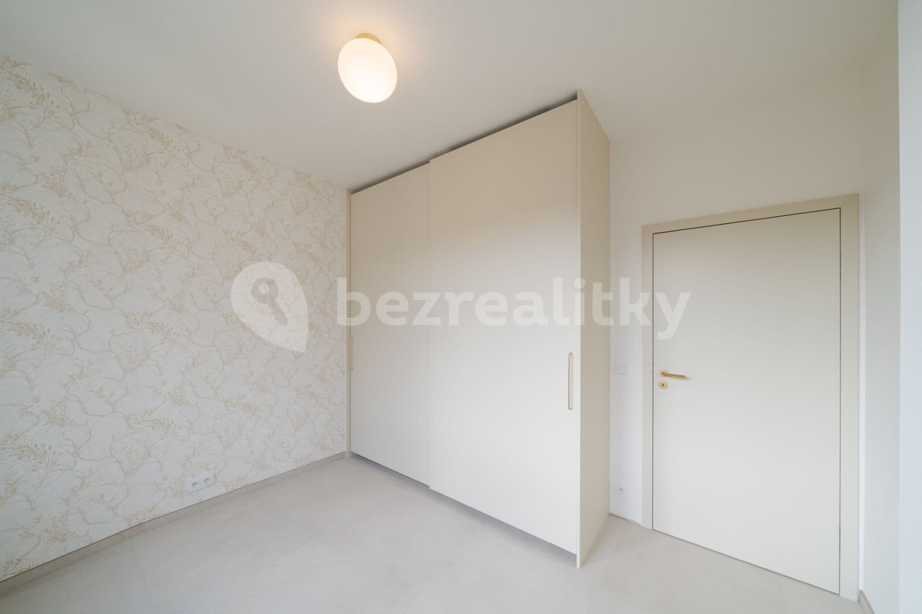 Pronájem bytu 3+kk 72 m², Kolínská, Praha, Praha Pronájem bytu 3+kk 72 m², Kolínská, Praha, Praha