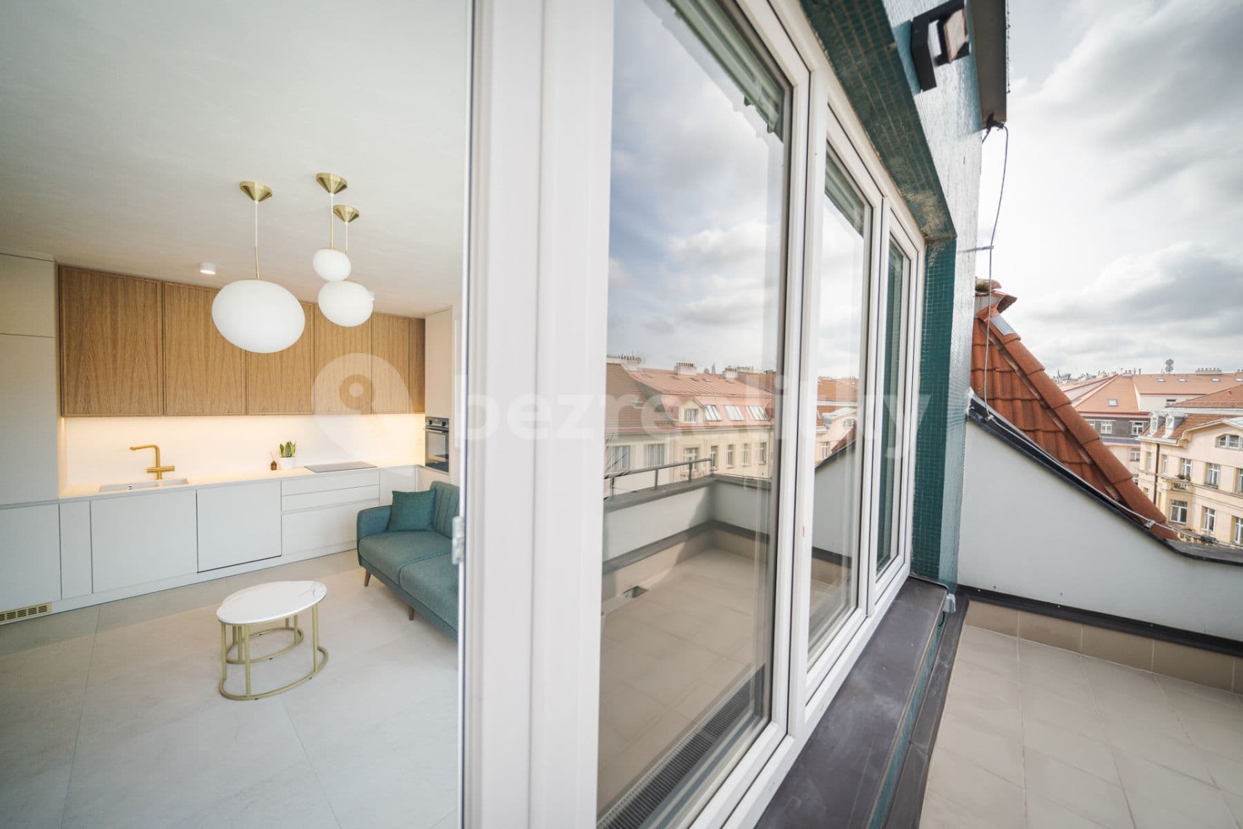 Pronájem bytu 3+kk 72 m², Kolínská, Praha, Praha Pronájem bytu 3+kk 72 m², Kolínská, Praha, Praha