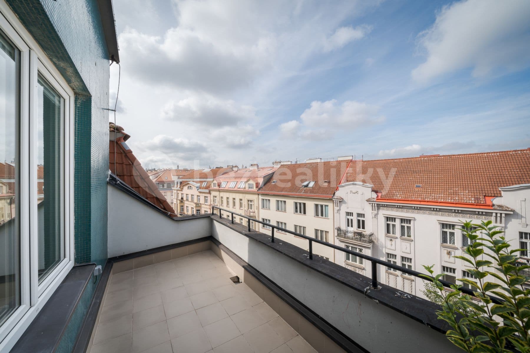 Pronájem bytu 3+kk 72 m², Kolínská, Praha, Praha Pronájem bytu 3+kk 72 m², Kolínská, Praha, Praha