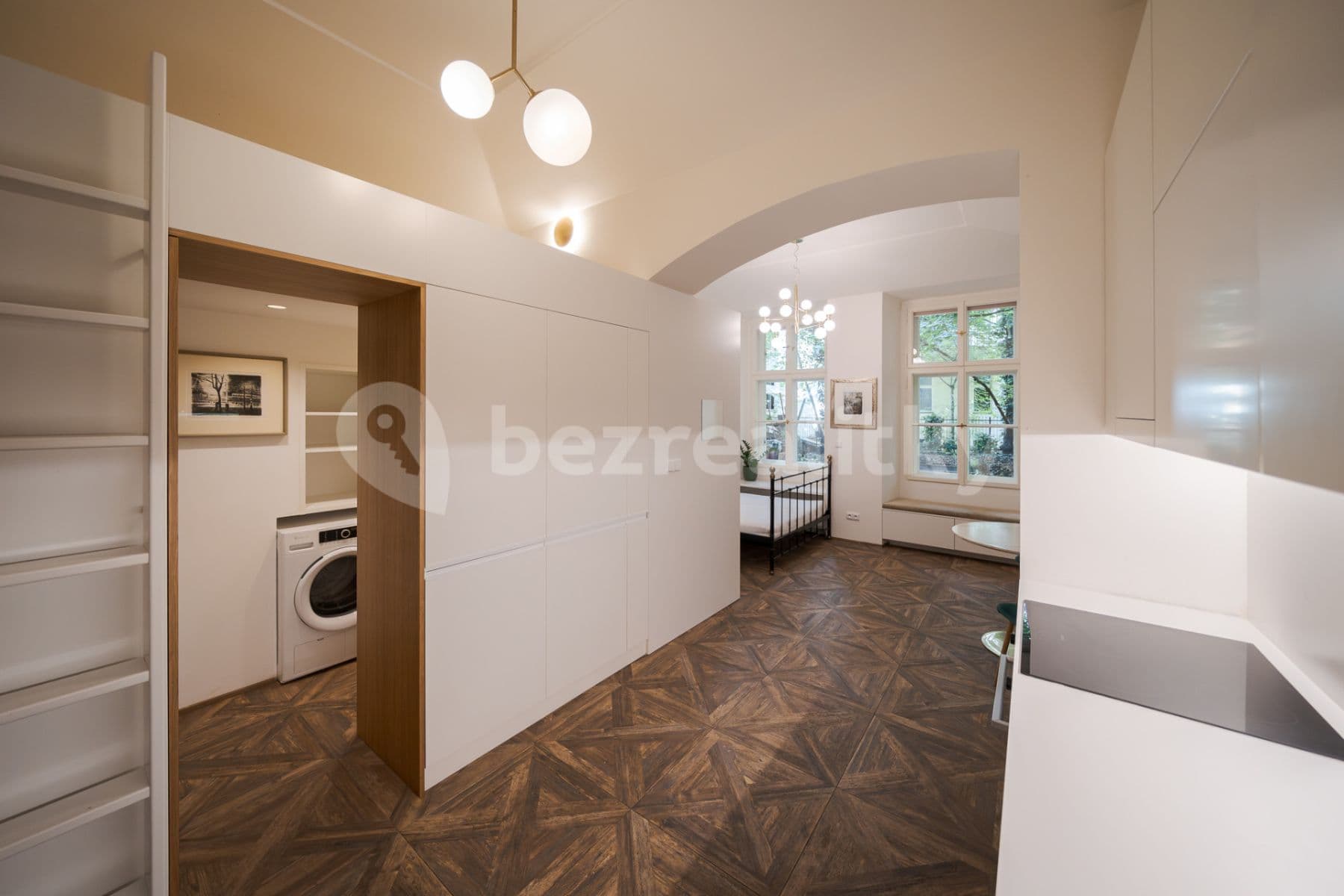 Pronájem bytu 1+kk 29 m², Vítězná, Praha, Praha Pronájem bytu 1+kk 29 m², Vítězná, Praha, Praha
