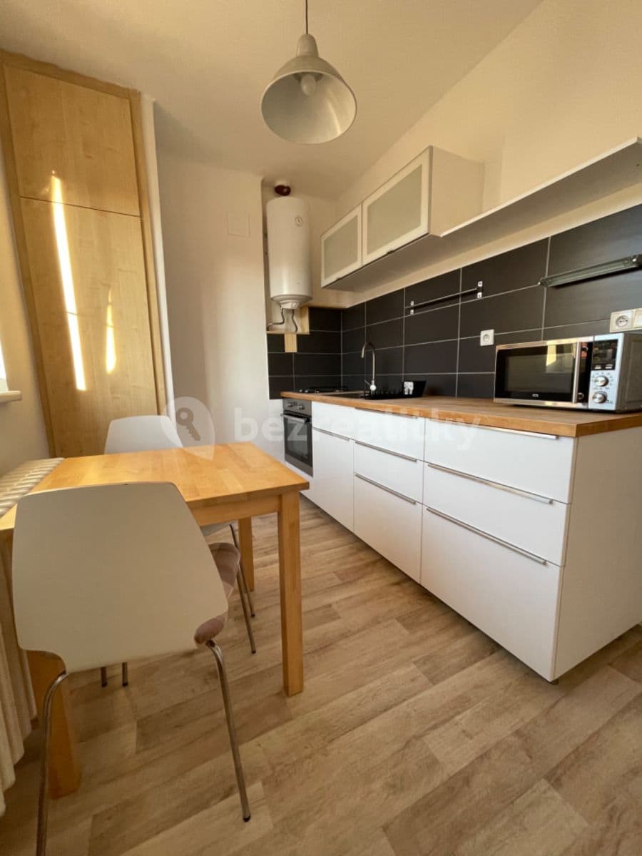 Pronájem bytu 1+1 28 m², Březohorská, Příbram, Středočeský kraj Pronájem bytu 1+1 28 m², Březohorská, Příbram, Středočeský kraj