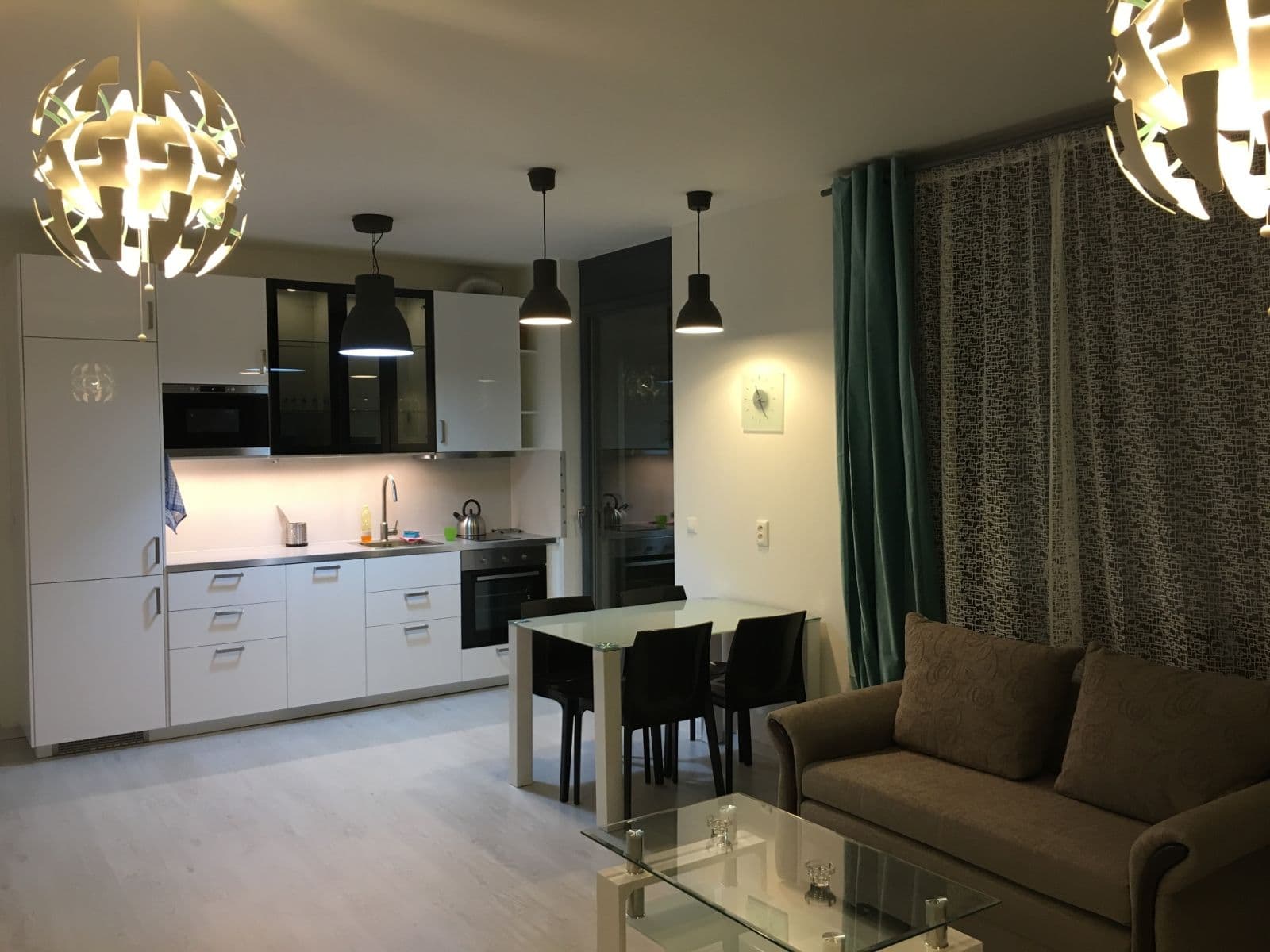 Prodej bytu 1+kk 40 m², Žitenická, Praha, Praha Prodej bytu 1+kk 40 m², Žitenická, Praha, Praha