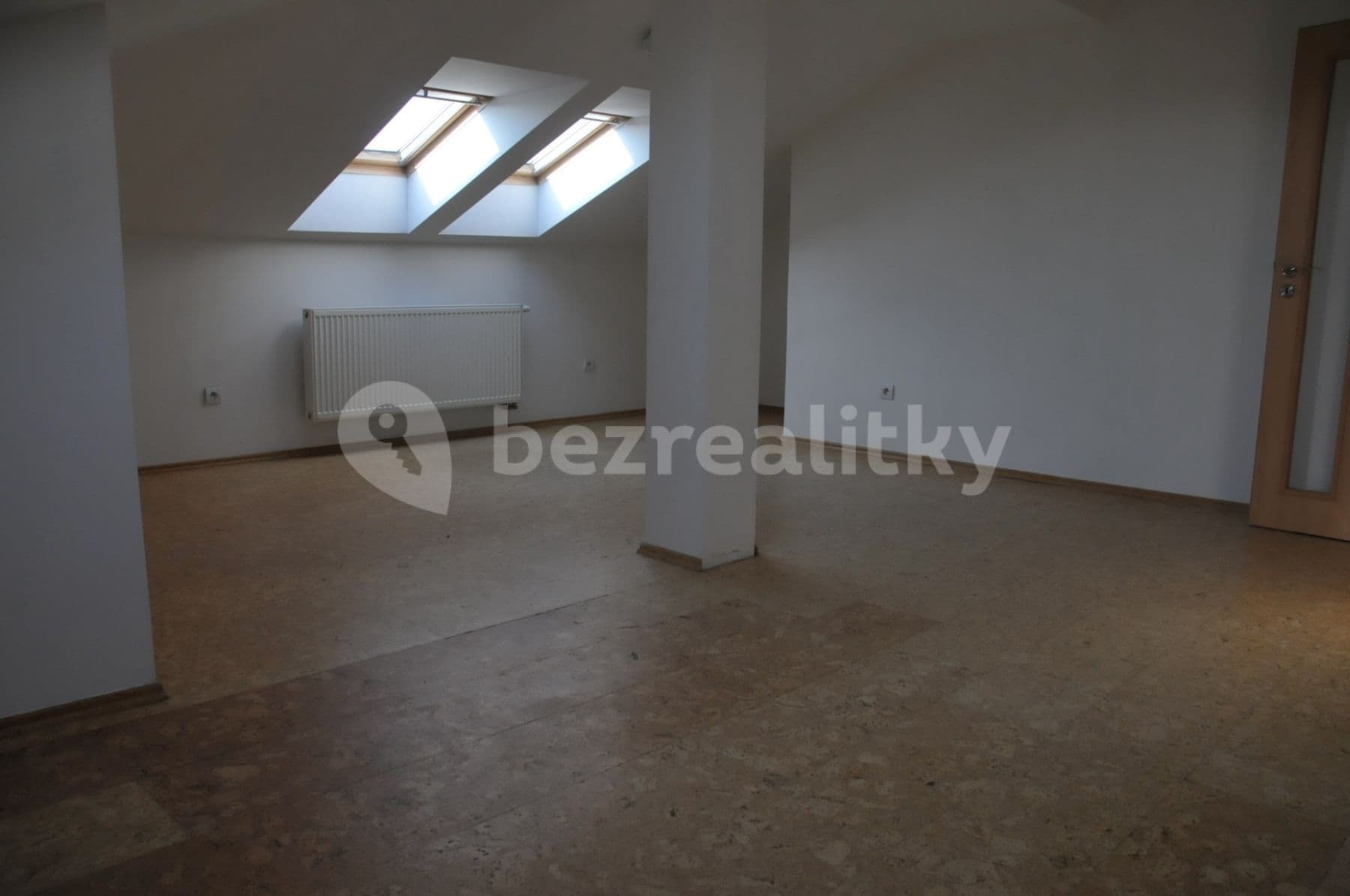 Pronájem bytu 3+kk 100 m², Družební, Nové Město nad Metují, Královéhradecký kraj Pronájem bytu 3+kk 100 m², Družební, Nové Město nad Metují, Královéhradecký kraj