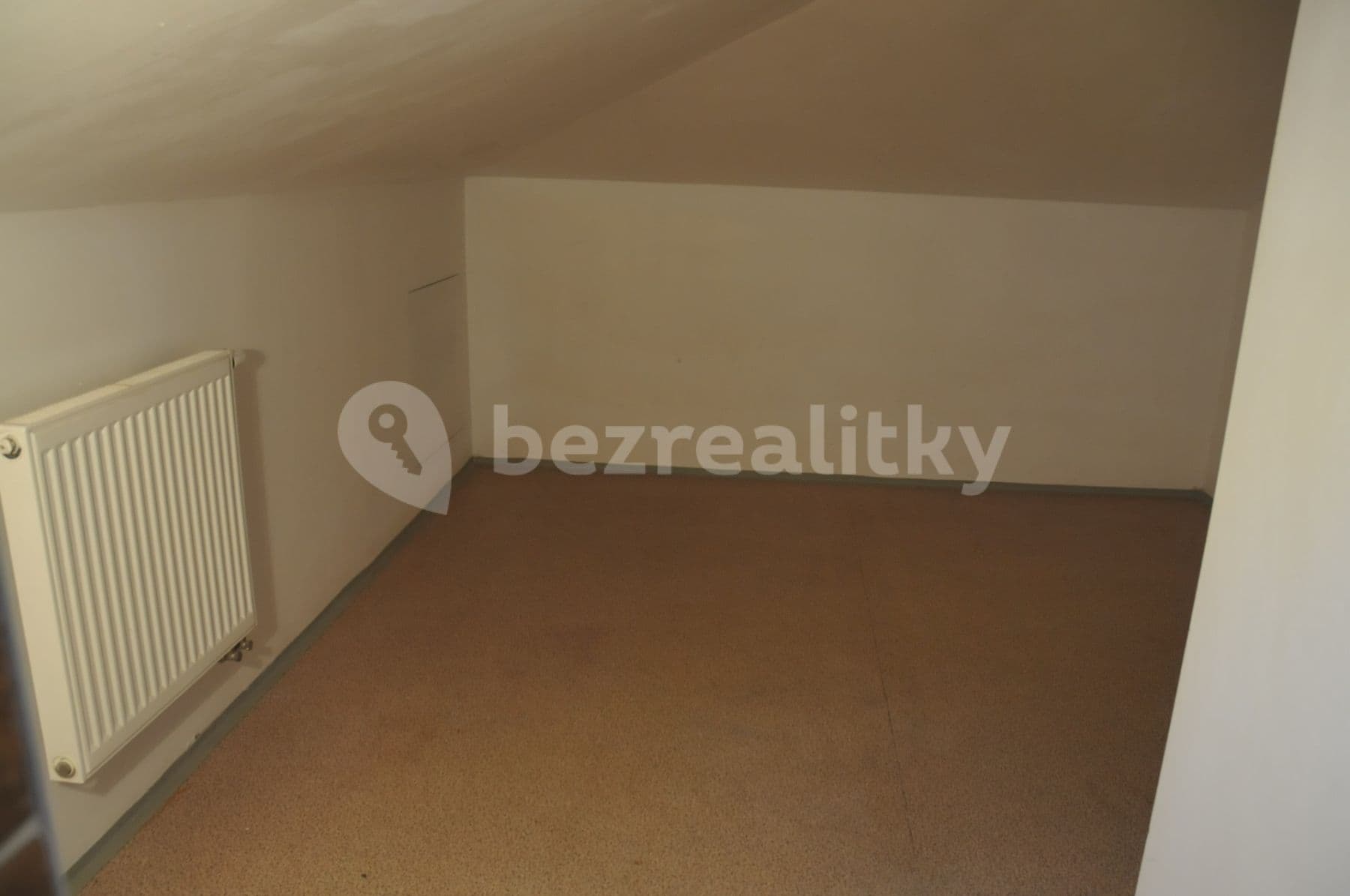 Pronájem bytu 3+kk 100 m², Družební, Nové Město nad Metují, Královéhradecký kraj Pronájem bytu 3+kk 100 m², Družební, Nové Město nad Metují, Královéhradecký kraj