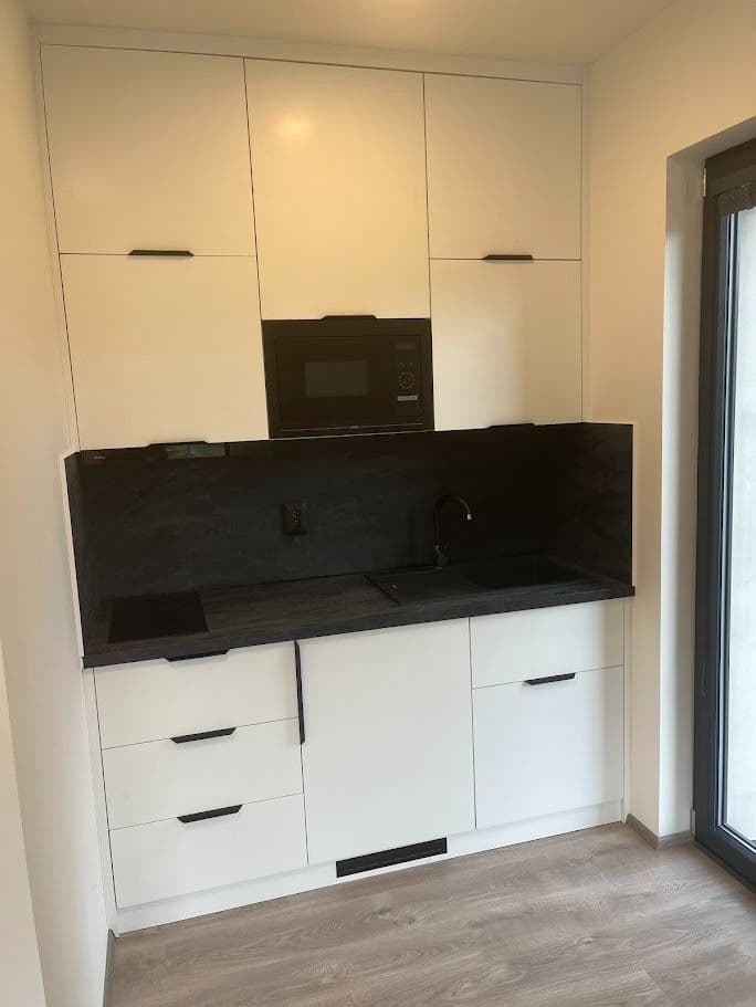 Pronájem bytu 1+kk 26 m², U benaru, Slaný, Středočeský kraj Pronájem bytu 1+kk 26 m², U benaru, Slaný, Středočeský kraj