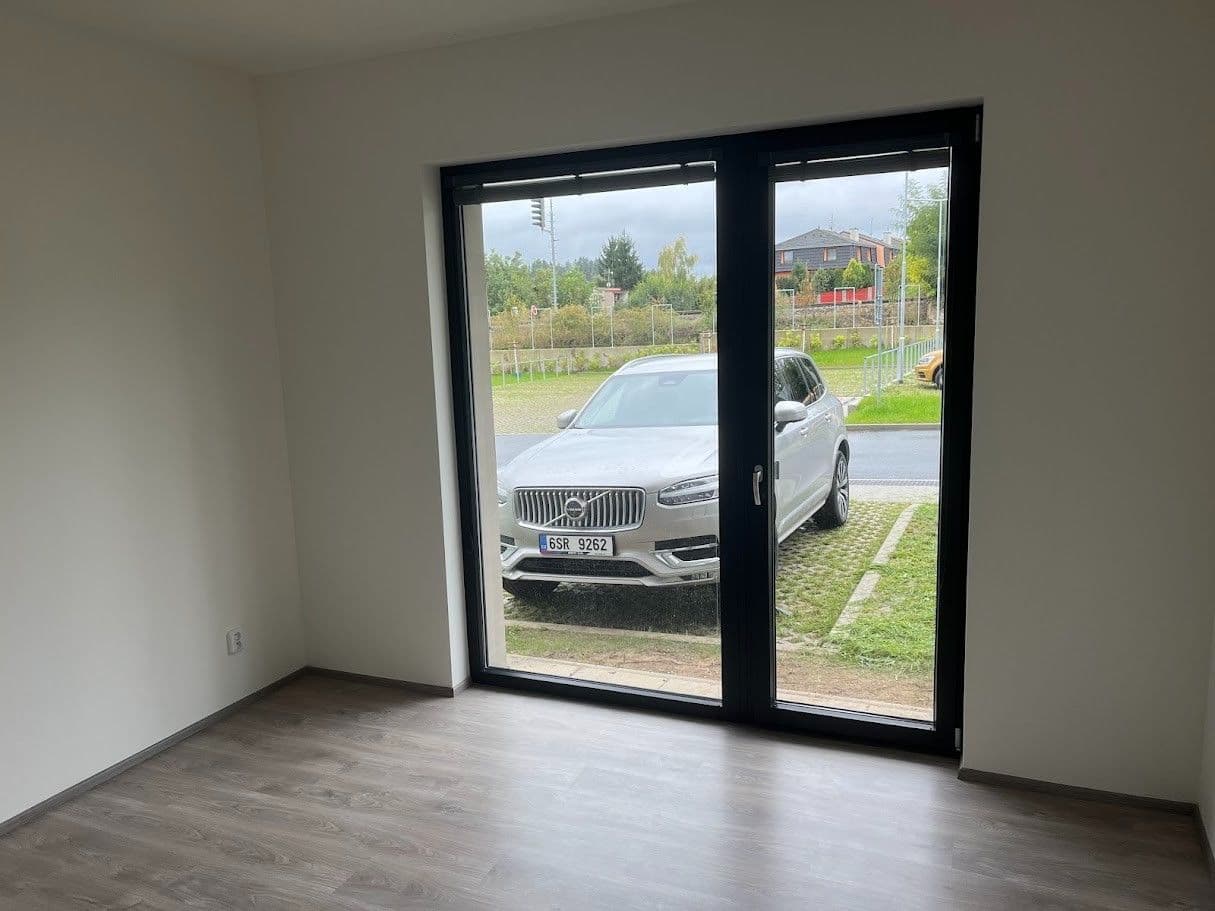 Pronájem bytu 1+kk 26 m², U benaru, Slaný, Středočeský kraj Pronájem bytu 1+kk 26 m², U benaru, Slaný, Středočeský kraj