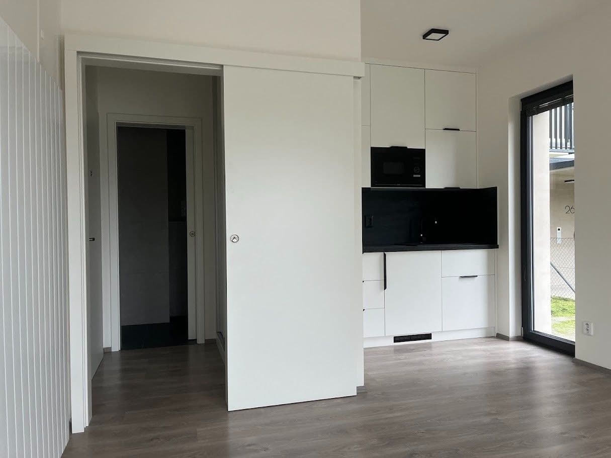Pronájem bytu 1+kk 26 m², U benaru, Slaný, Středočeský kraj Pronájem bytu 1+kk 26 m², U benaru, Slaný, Středočeský kraj