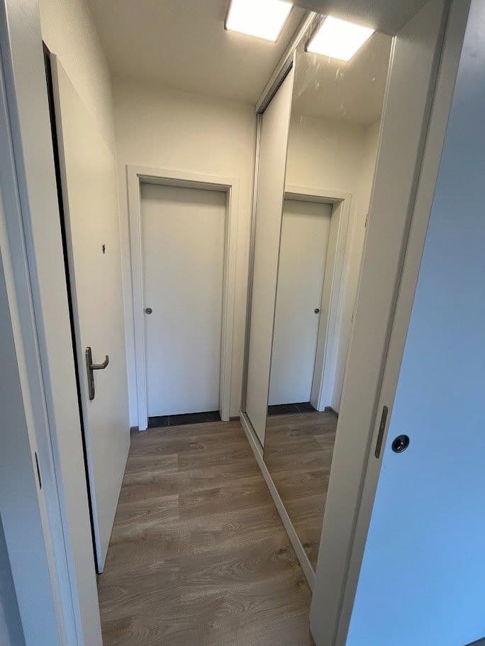 Pronájem bytu 1+kk 26 m², U benaru, Slaný, Středočeský kraj Pronájem bytu 1+kk 26 m², U benaru, Slaný, Středočeský kraj