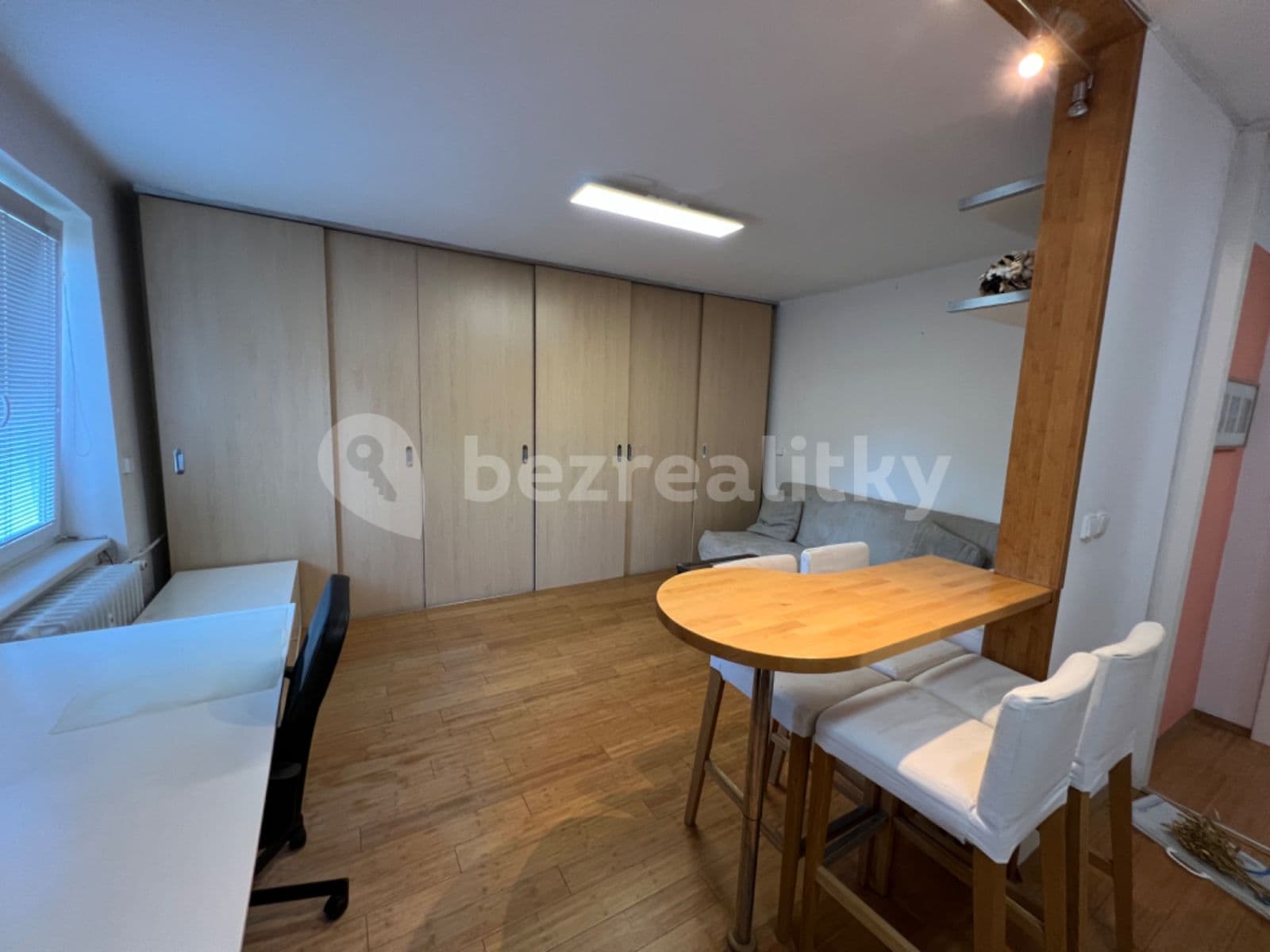 Pronájem bytu 2+kk 50 m², Bělohorská, Praha, Praha Pronájem bytu 2+kk 50 m², Bělohorská, Praha, Praha