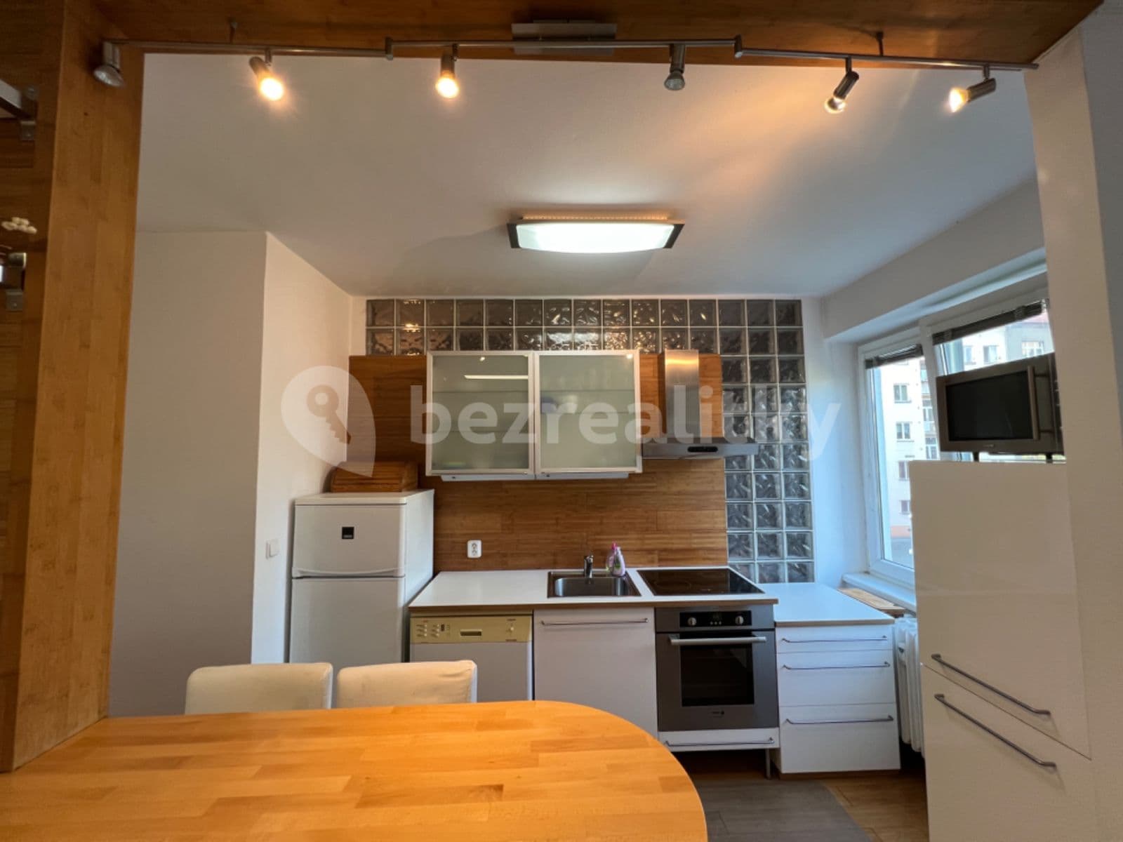 Pronájem bytu 2+kk 50 m², Bělohorská, Praha, Praha Pronájem bytu 2+kk 50 m², Bělohorská, Praha, Praha