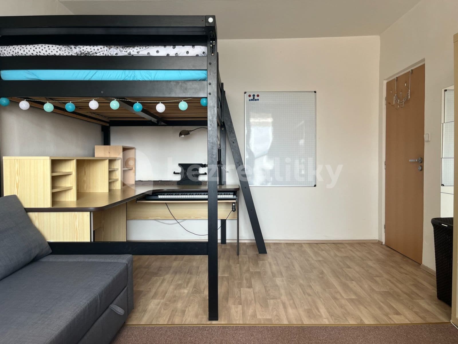 Pronájem bytu 3+1 78 m², Běly Pažoutové, Brno, Jihomoravský kraj Pronájem bytu 3+1 78 m², Běly Pažoutové, Brno, Jihomoravský kraj