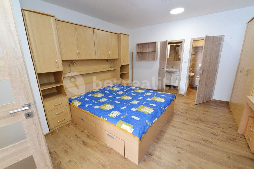Pronájem bytu 2+kk 43 m², Nad Kolonií, Praha, Praha Pronájem bytu 2+kk 43 m², Nad Kolonií, Praha, Praha