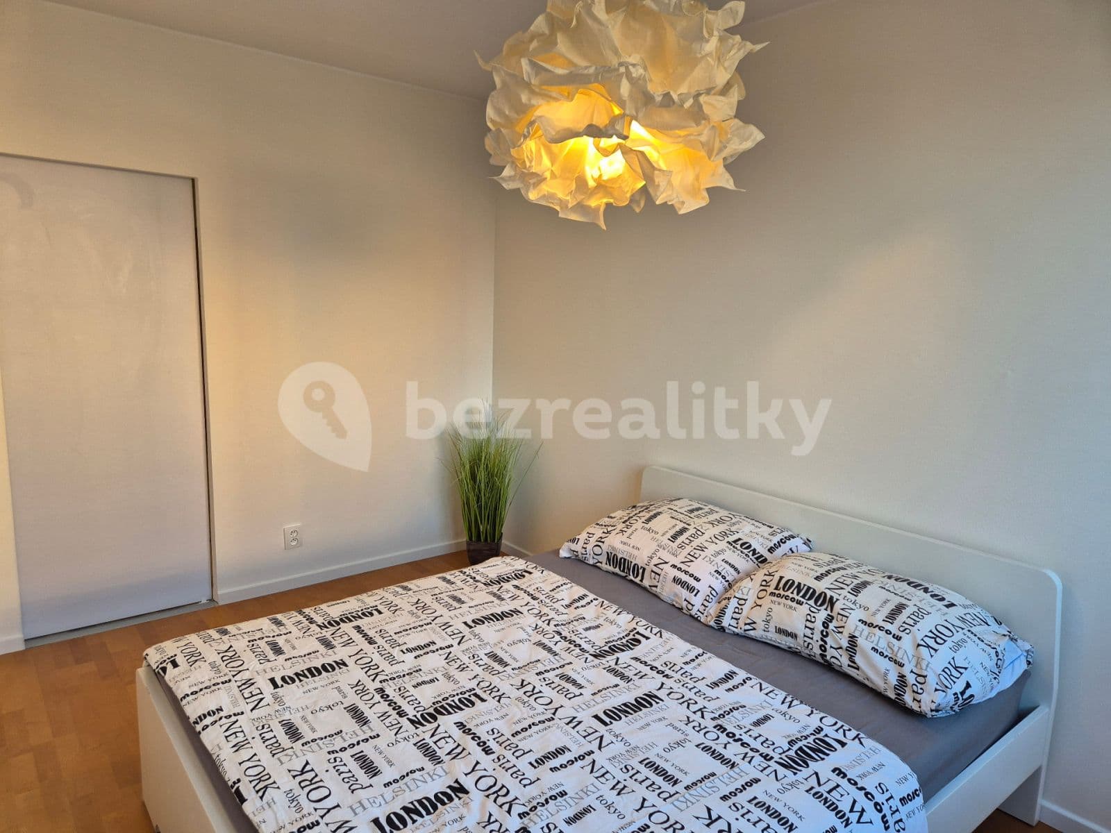Pronájem bytu 2+kk 43 m², Boloňská, Praha, Praha Pronájem bytu 2+kk 43 m², Boloňská, Praha, Praha