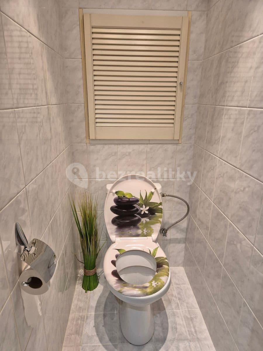 Pronájem bytu 2+kk 43 m², Boloňská, Praha, Praha Pronájem bytu 2+kk 43 m², Boloňská, Praha, Praha