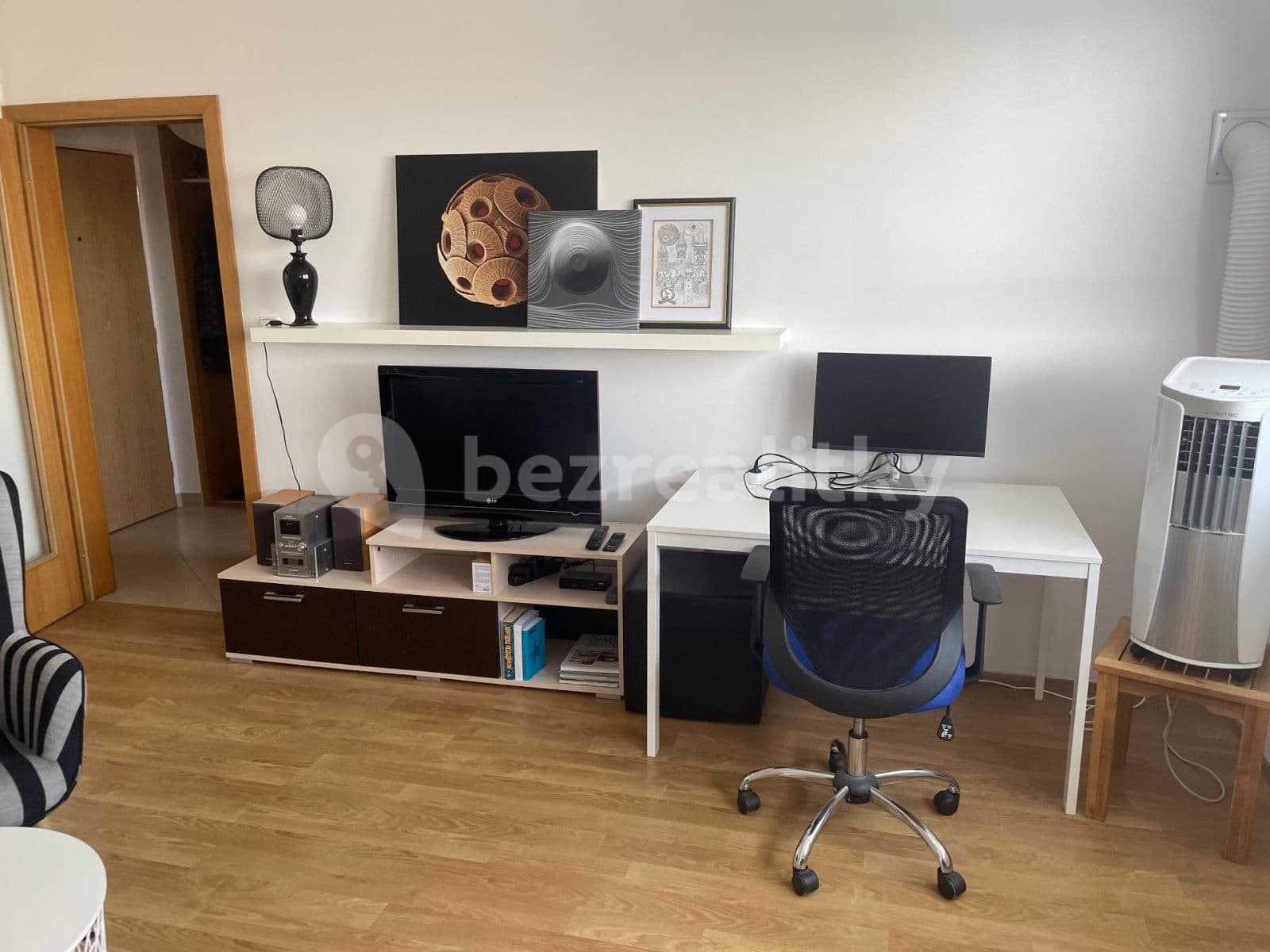 Pronájem bytu 1+kk 32 m², Nademlejnská, Praha, Praha Pronájem bytu 1+kk 32 m², Nademlejnská, Praha, Praha