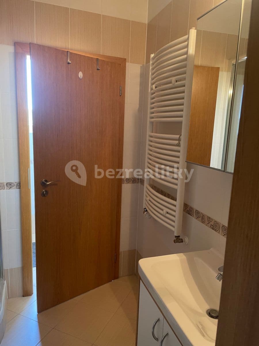 Pronájem bytu 1+kk 32 m², Nademlejnská, Praha, Praha Pronájem bytu 1+kk 32 m², Nademlejnská, Praha, Praha