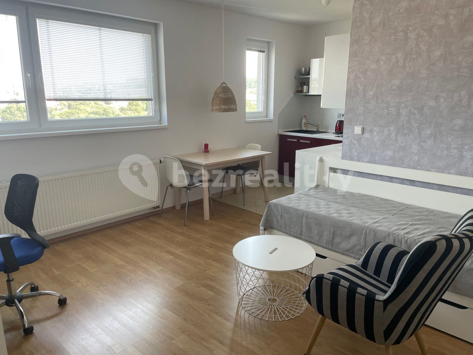 Pronájem bytu 1+kk 32 m², Nademlejnská, Praha, Praha Pronájem bytu 1+kk 32 m², Nademlejnská, Praha, Praha